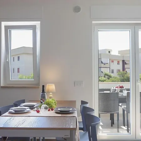 Dimora Paradiso, Monopoli, Puglia, Sea-view, Stylish, Family Friendly Διαμέρισμα *